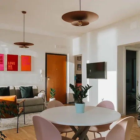 Punta Penna Seahouse