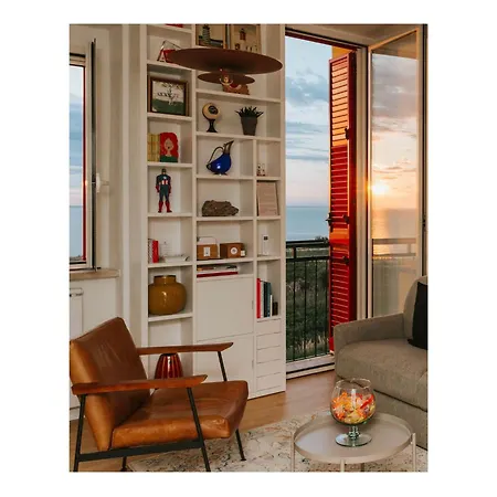 Punta Penna Seahouse *