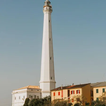 Punta Penna Seahouse