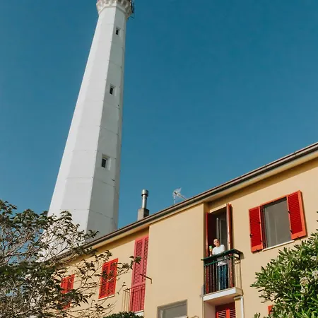 Punta Penna Seahouse