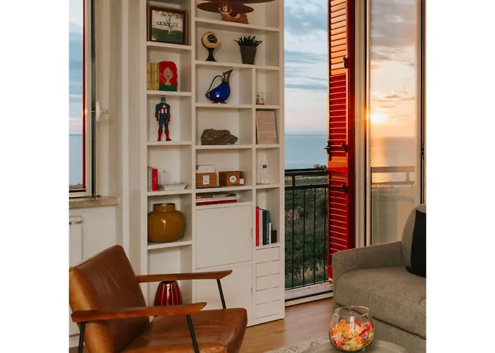 Punta Penna Seahouse *