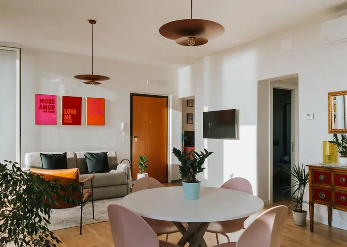 Punta Penna Seahouse